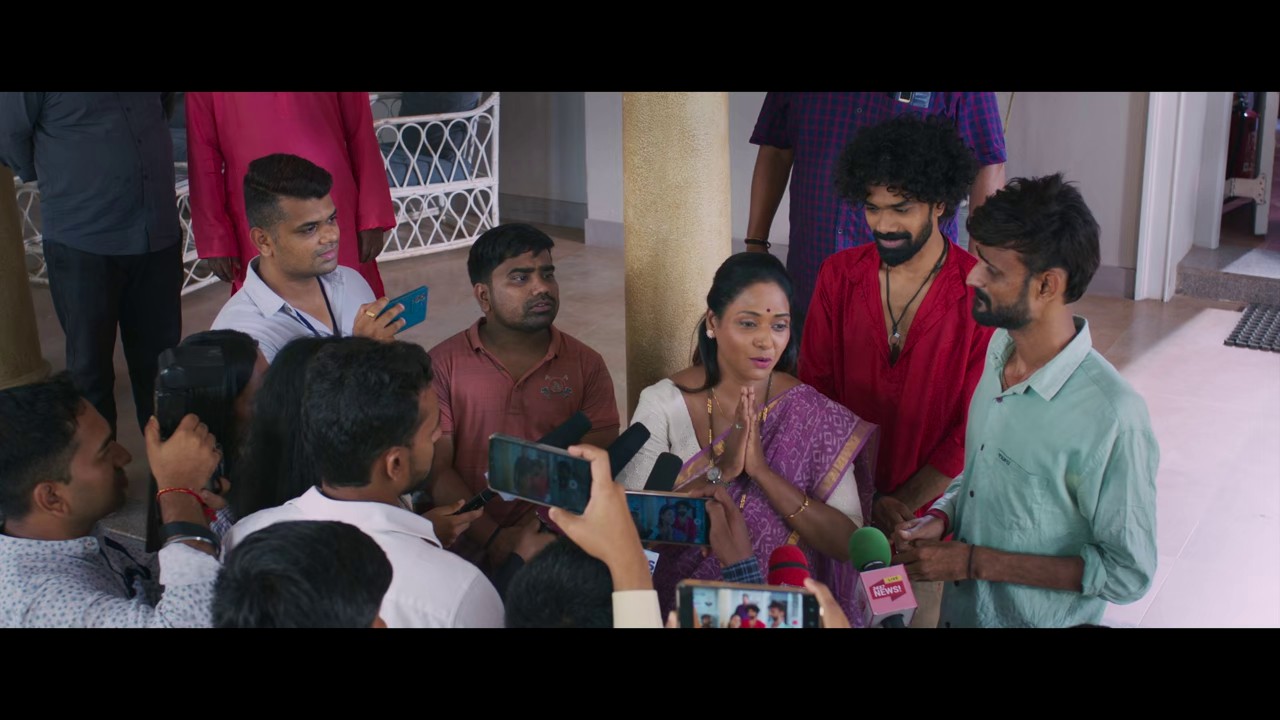 Apsara (2024) AMZN WEB-DL Marathi 720p HEVC DDP 5.1 ESub.mkv.0003